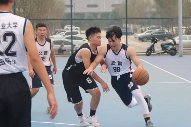 8be23a1cea01545311738b15d8bdc4a